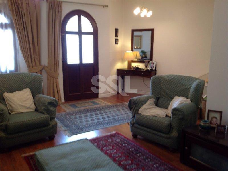 Terraced House in Balzan To Rent