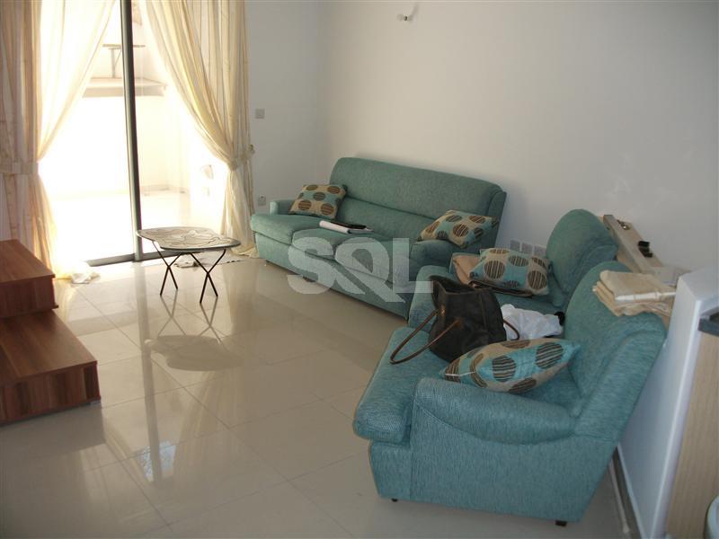 Duplex Apartment in Bahar ic-Caghaq To Rent