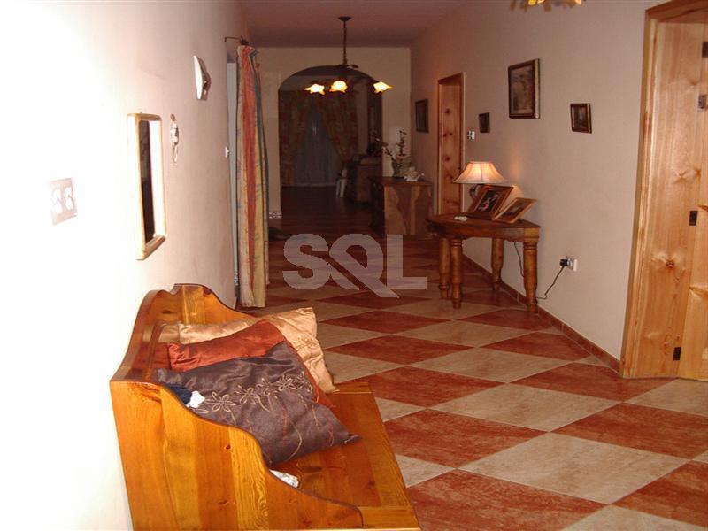 Apartment in Fgura To Rent