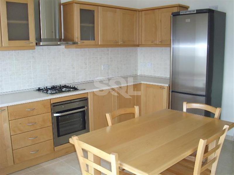 Maisonette in Iklin To Rent