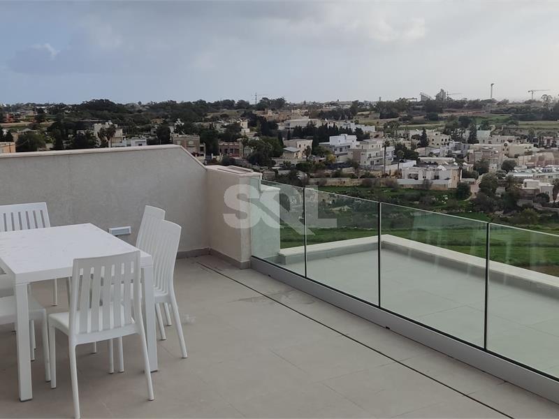 Penthouse in Naxxar To Rent