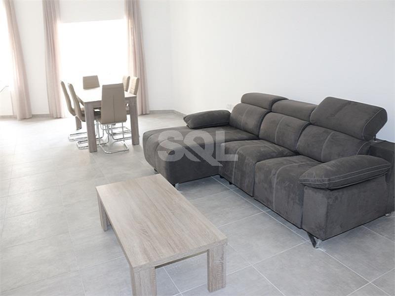 Townhouse in Mosta To Rent