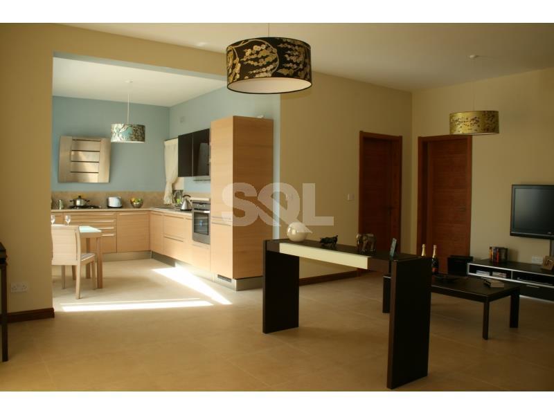 Penthouse in Balzan To Rent